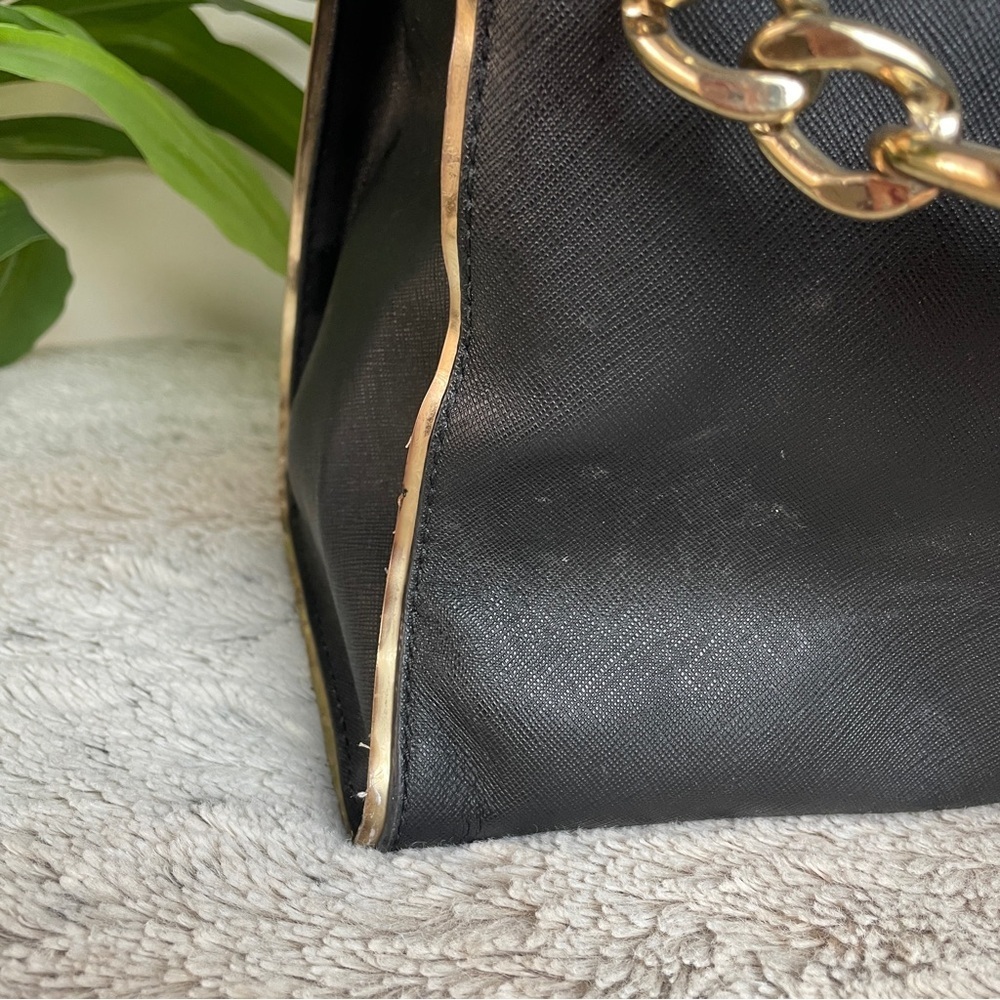 MICHAEL KORS Hamilton Black Saffiano leather gold trim Handbag/Tote - Picture 9 of 15